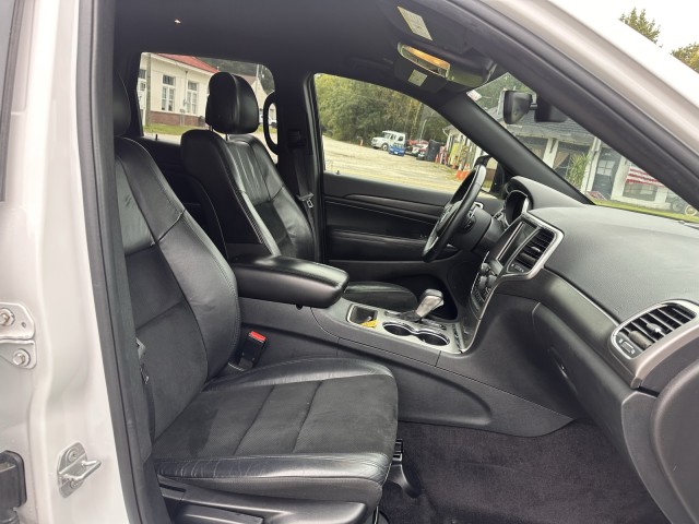 2017 Jeep Grand Cherokee Altitude in , 