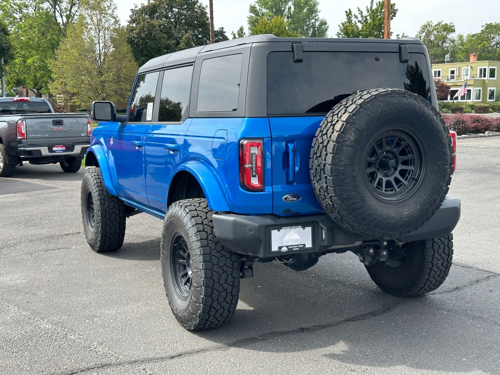 2022 Ford Bronco Black Diamond 10