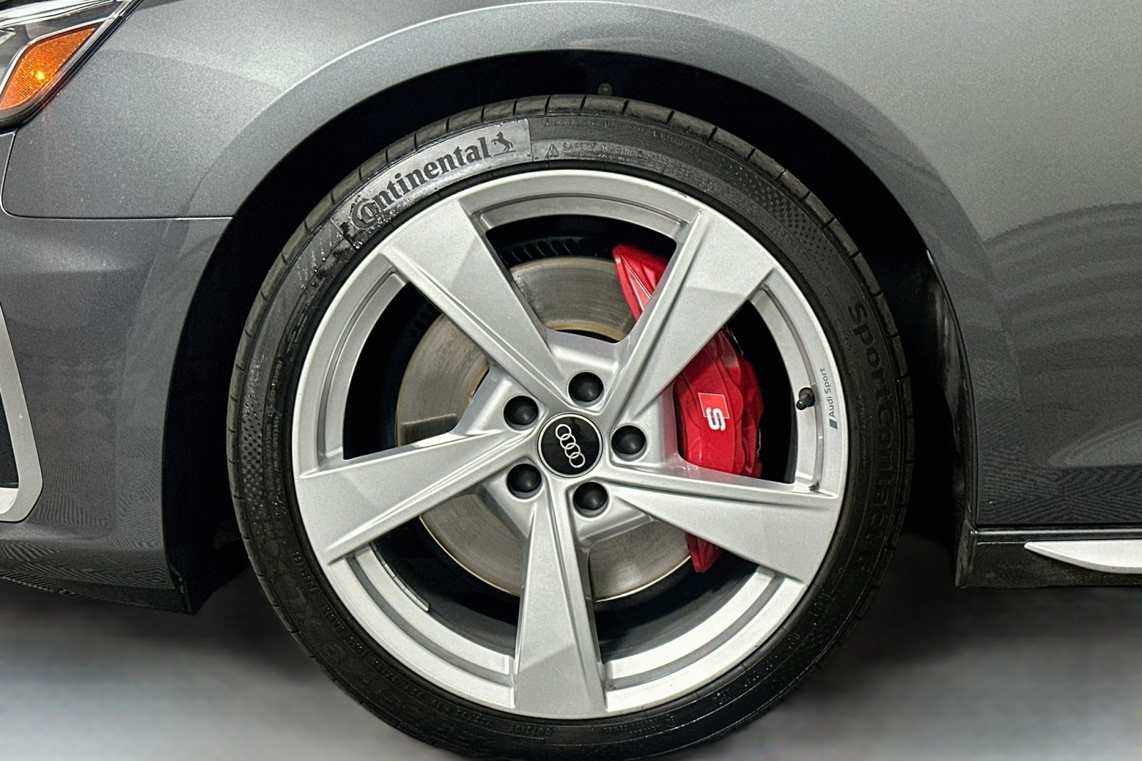 Used 2023 Daytona Gray Pearl Effect Audi Premium Plus image 11