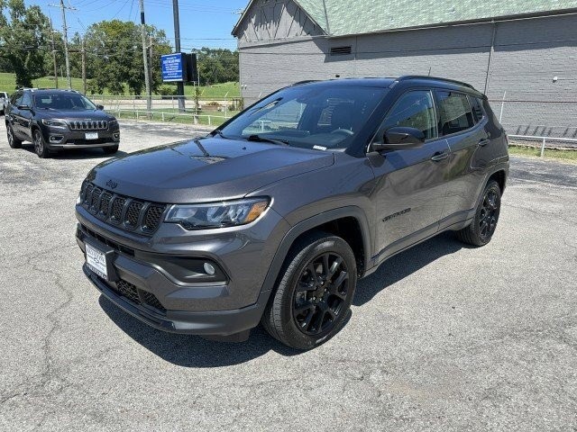 2023 Jeep Compass Altitude 7