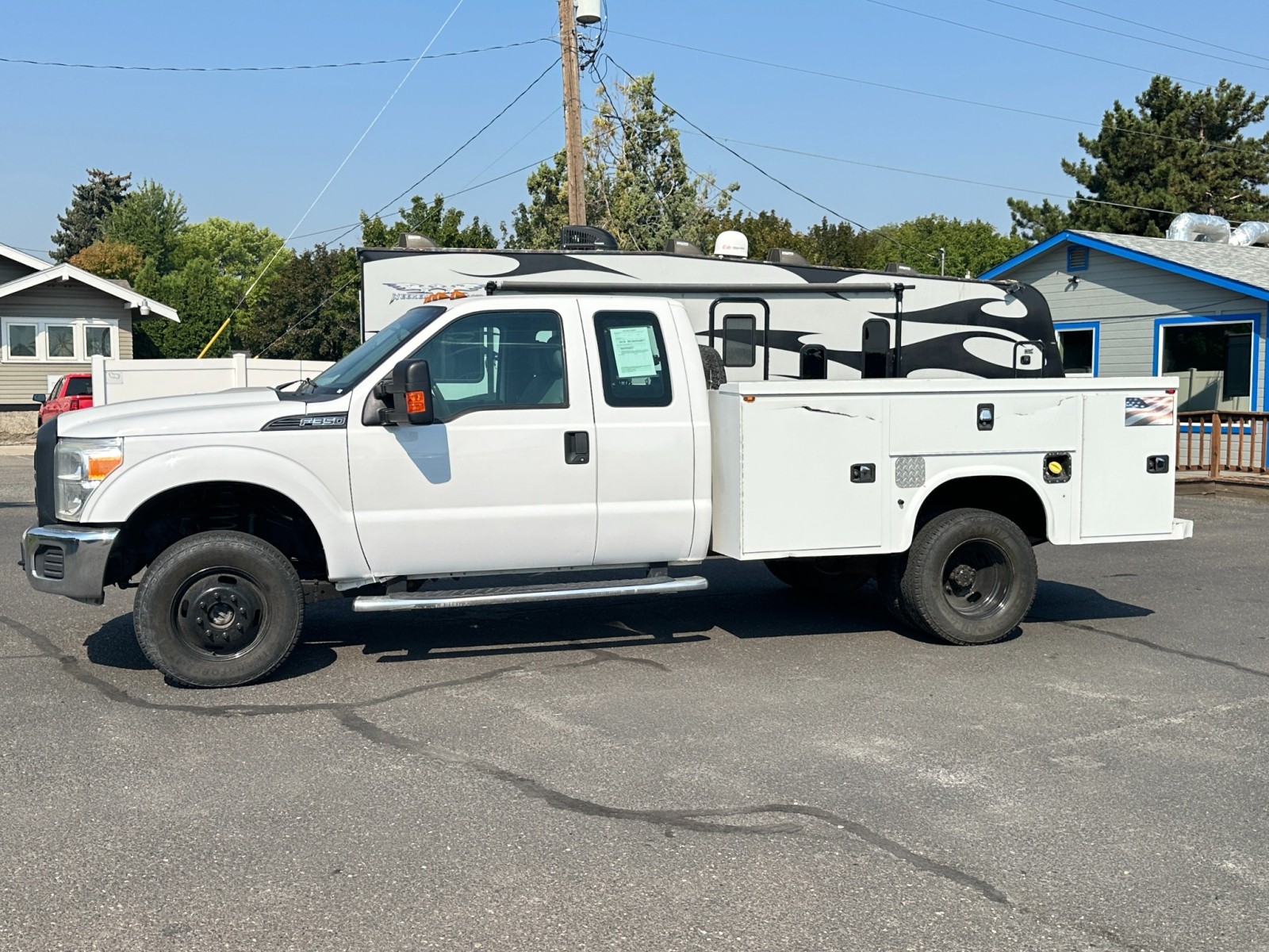 2016 Ford Super Duty F-350 DRW XL 11