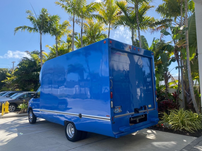 2006 Ford Econoline Commercial Cutaway LOW MILES 27,641 1 OWNER in , 
