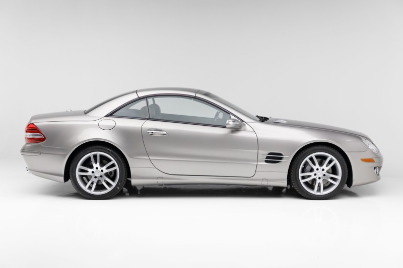 2007 Mercedes-Benz SL 550 50th Anniversary Edition 5.5L V8 in , 