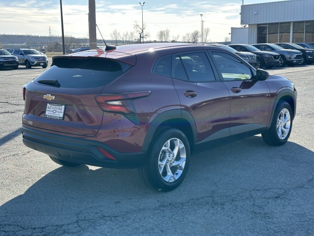 2025 Chevrolet Trax LS 3