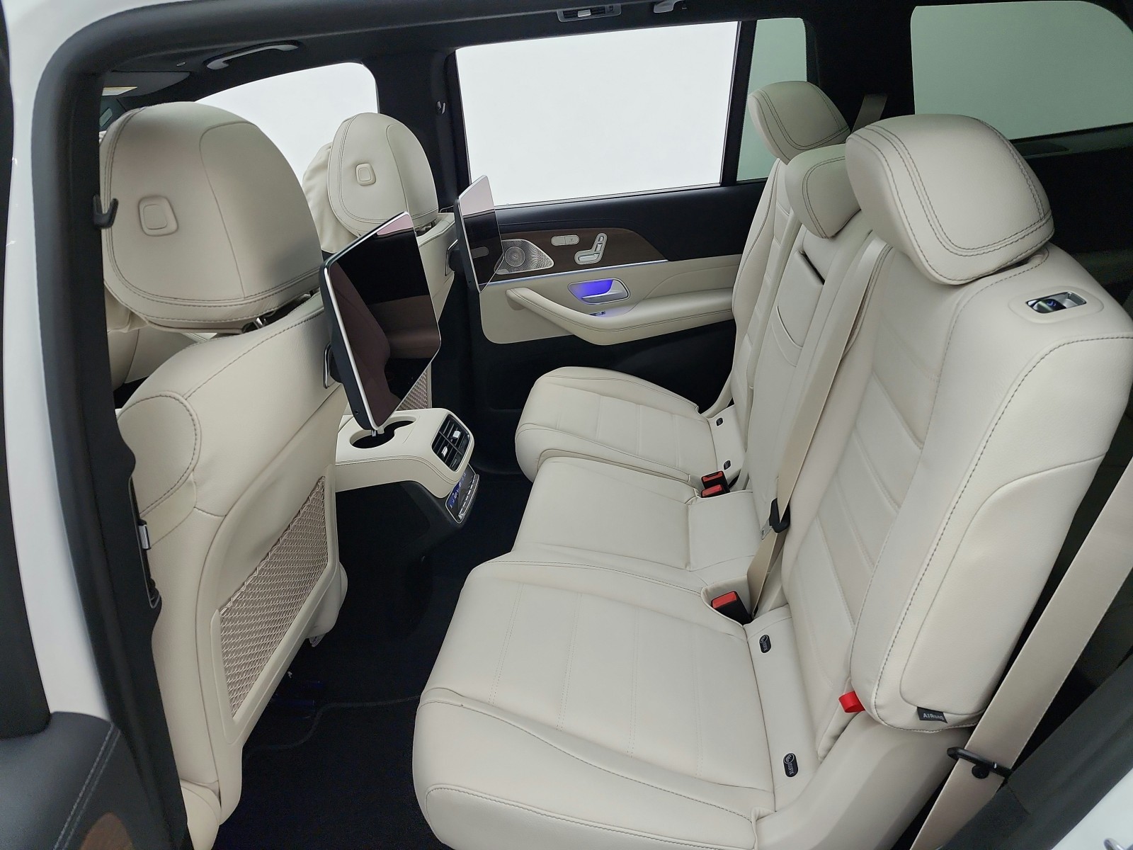 New 2026 Polar White Mercedes-Benz GLS 580 4MATIC® SUV image 11