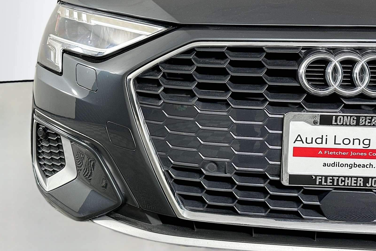 Used 2023 Manhattan Gray Metallic Audi Premium image 16