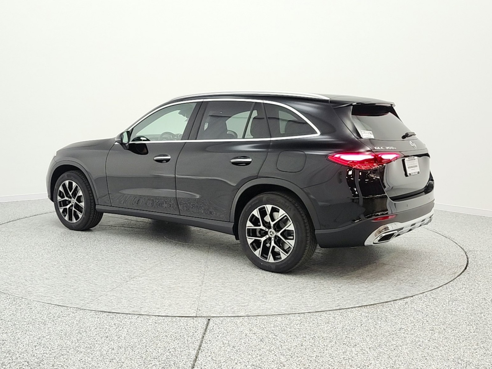 New 2026 Black Mercedes-Benz GLC 350e image 7