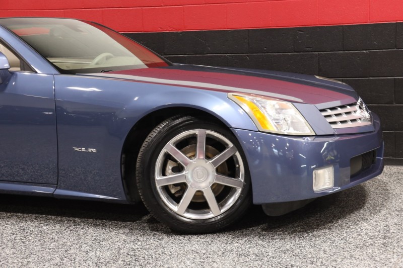 2005 Cadillac XLR 2dr Convertible in , 