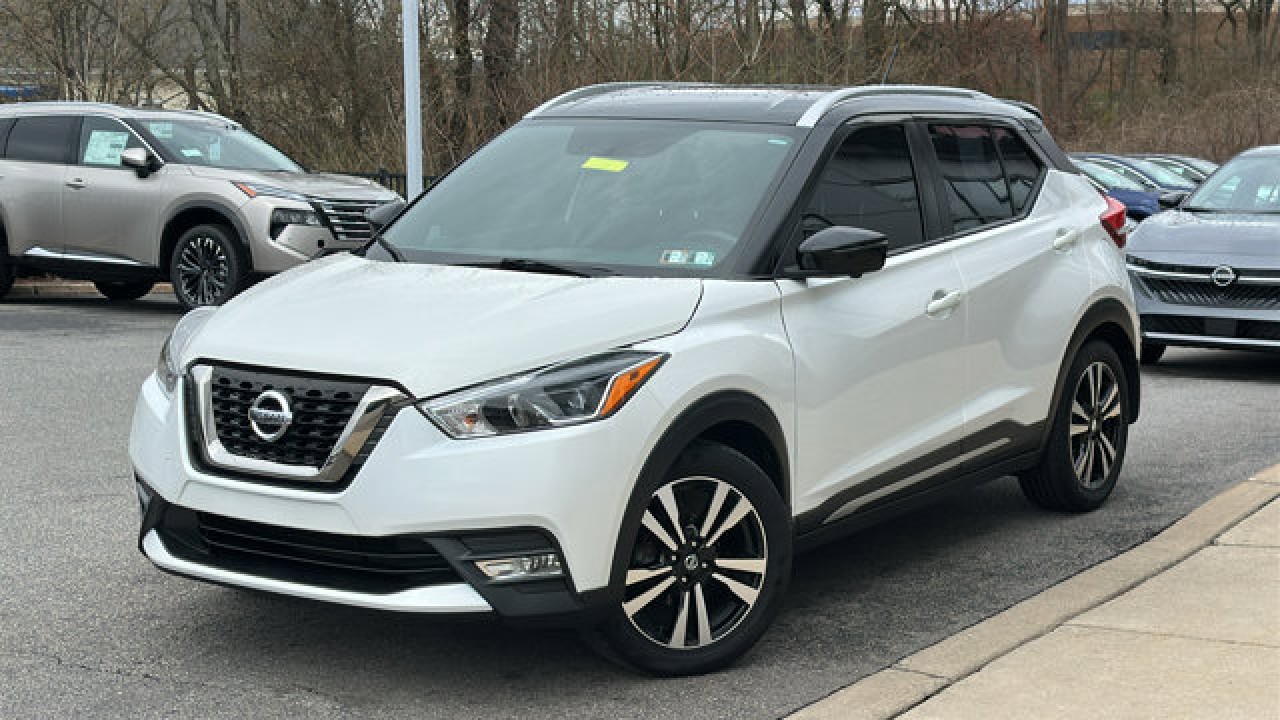 2018 Nissan Kicks SR FWD