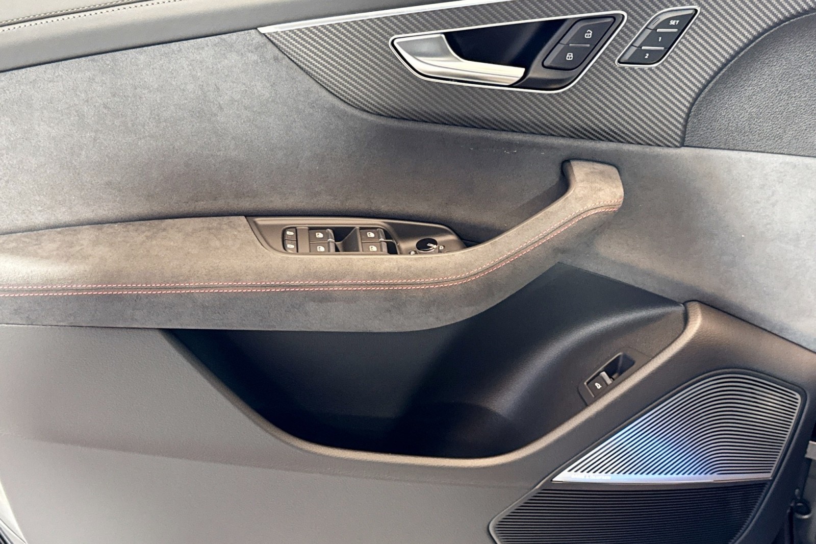 New 2026 Daytona Gray Pearl Effect Audi performance quattro image 16