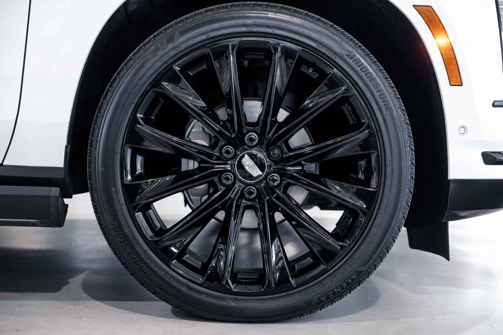 Used Car 2025 Cadillac Escalade  4wd Sport Platinum For Sale Under $130,000 In Boerne, Texas