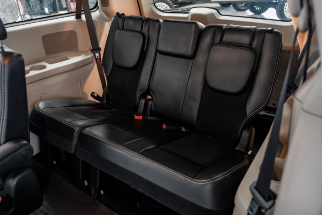 2019 Dodge Grand Caravan SXT 35th Anniversary Edition 36