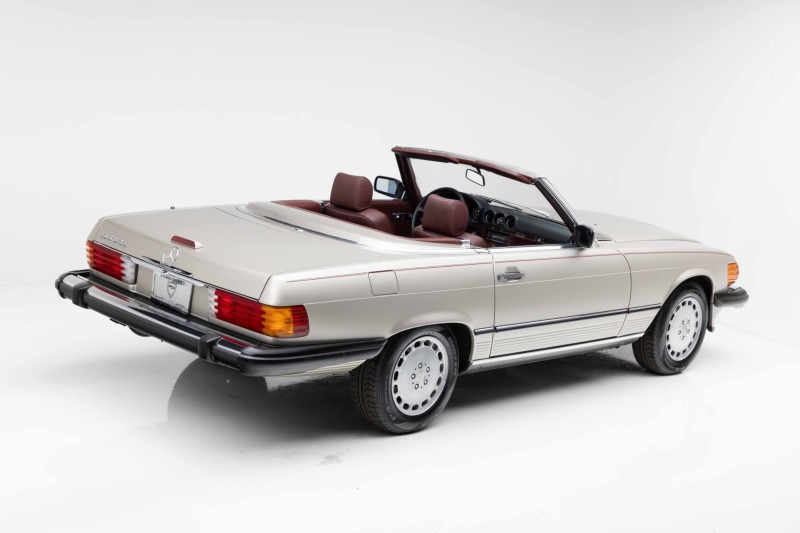 1989 Mercedes-Benz 560-Series 560 SL in ,