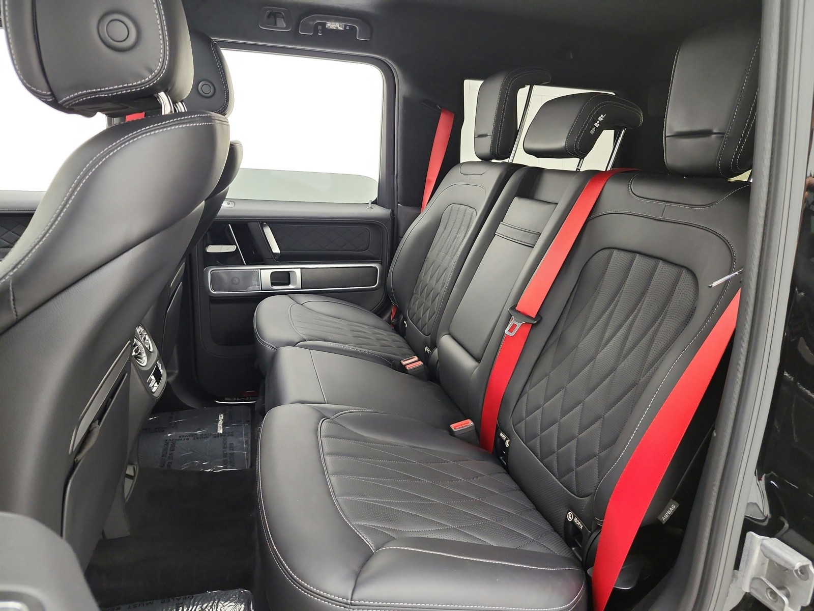 Certified Used 2025 Obsidian Black Metallic Mercedes-Benz AMG® G 63 SUV image 16