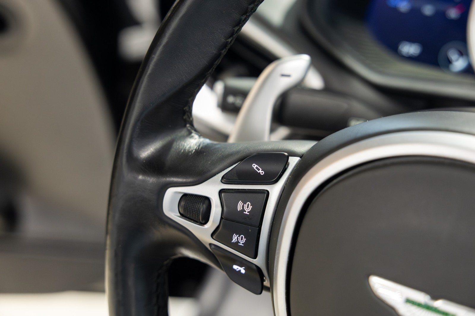 Used Car 2021 Aston Martin Db11  Shadow Edition For Sale Under $120,000 In Boerne, Texas