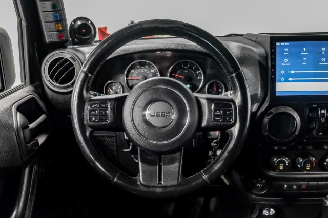 2014 Jeep Wrangler Unlimited Sport 15