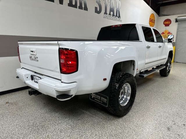 2016 GMC Sierra 3500HD Denali DRW 4WD Duramax in , 