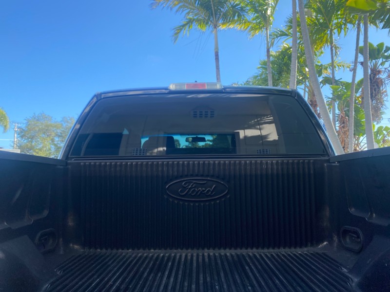 2006 Ford F-150 STX 4 DOOR LOW MILES 92,223 in ,