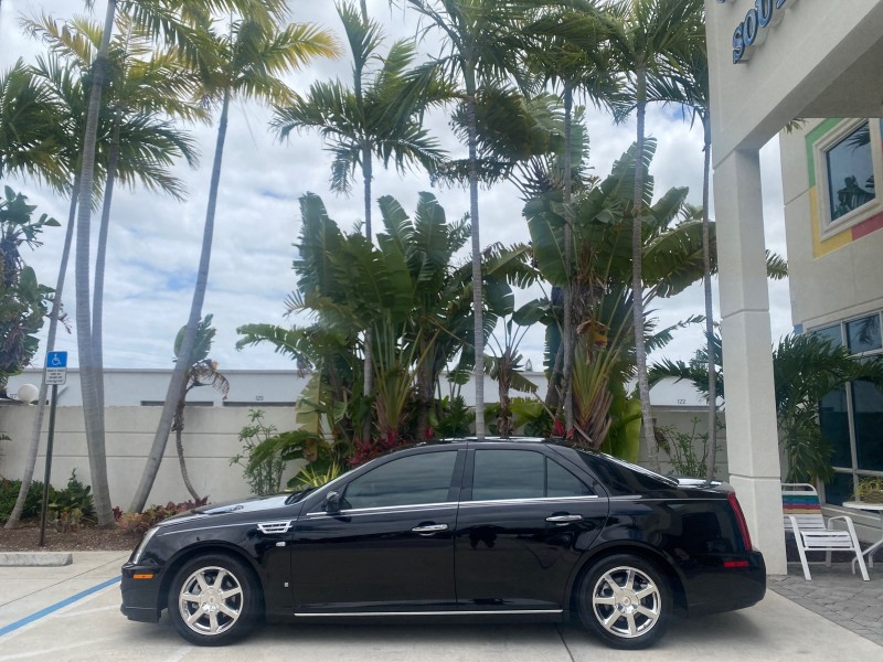 2008 Cadillac STS RWD 1 OWNERLOW MILES 39813 in , 