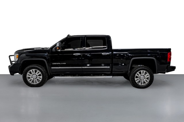 2019 GMC Sierra 2500HD Denali 9