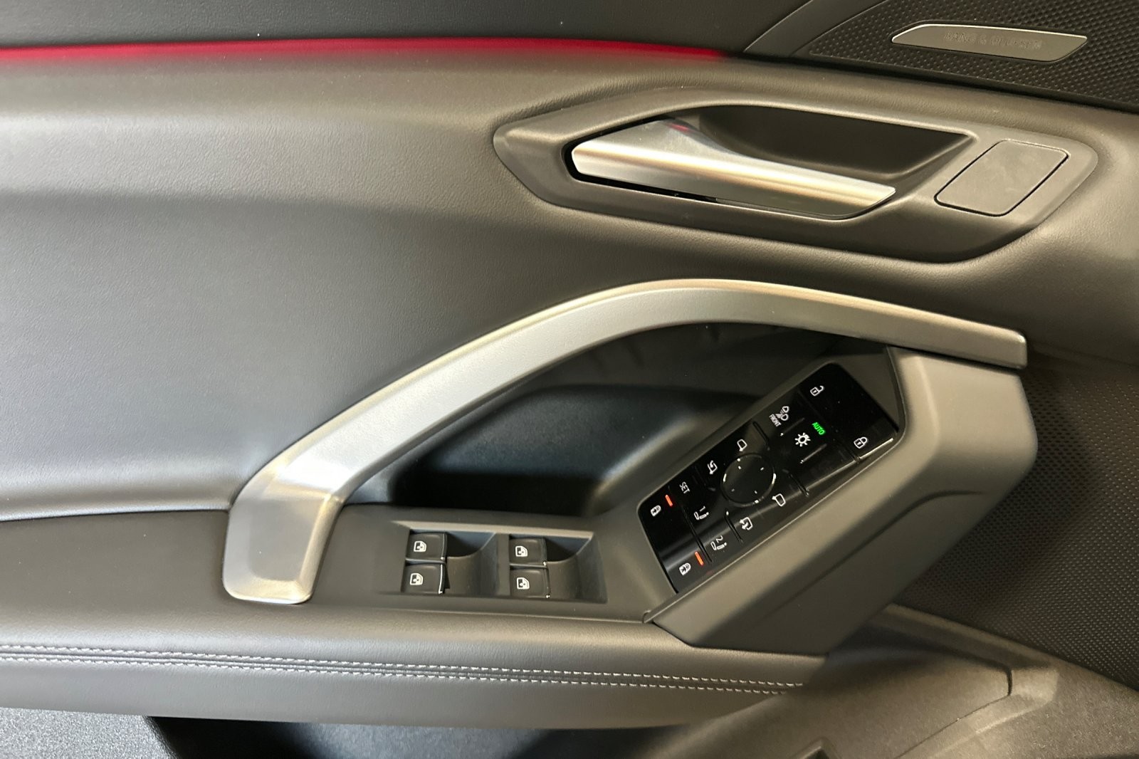 New 2026 Glacier White Metallic Audi Premium Plus 2.0 TFSI quattro image 10