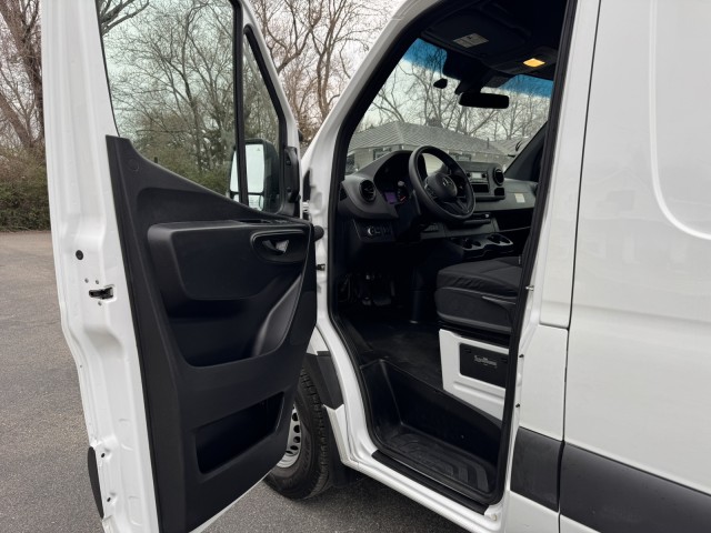 2022 Mercedes-Benz Sprinter Cargo Van  in , 