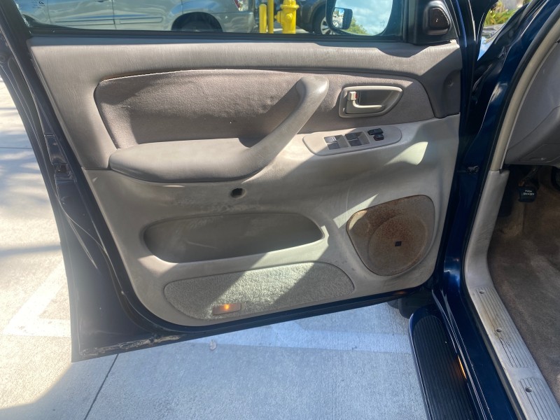 2004 Toyota Tundra SR5 V8 4.7 CREW CAB  FLORIDA in , 