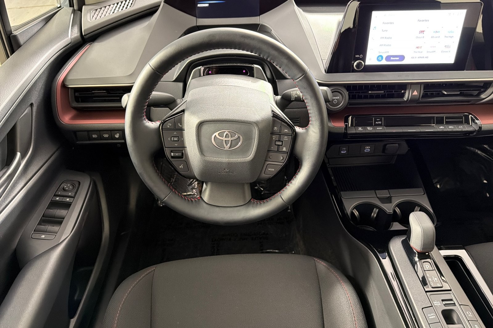 Used 2026 GUARDIAN GRAY Toyota Nightshade (Natl) image 13