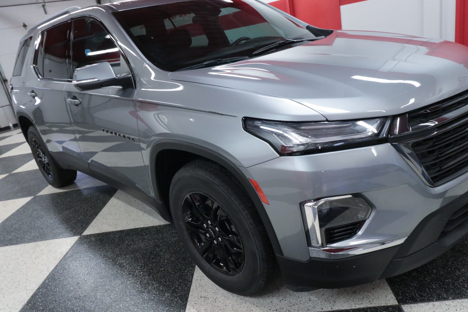 Used Car 2023 Chevrolet Traverse  Lt Cloth For Sale Under $30,000 In Austin, Texas