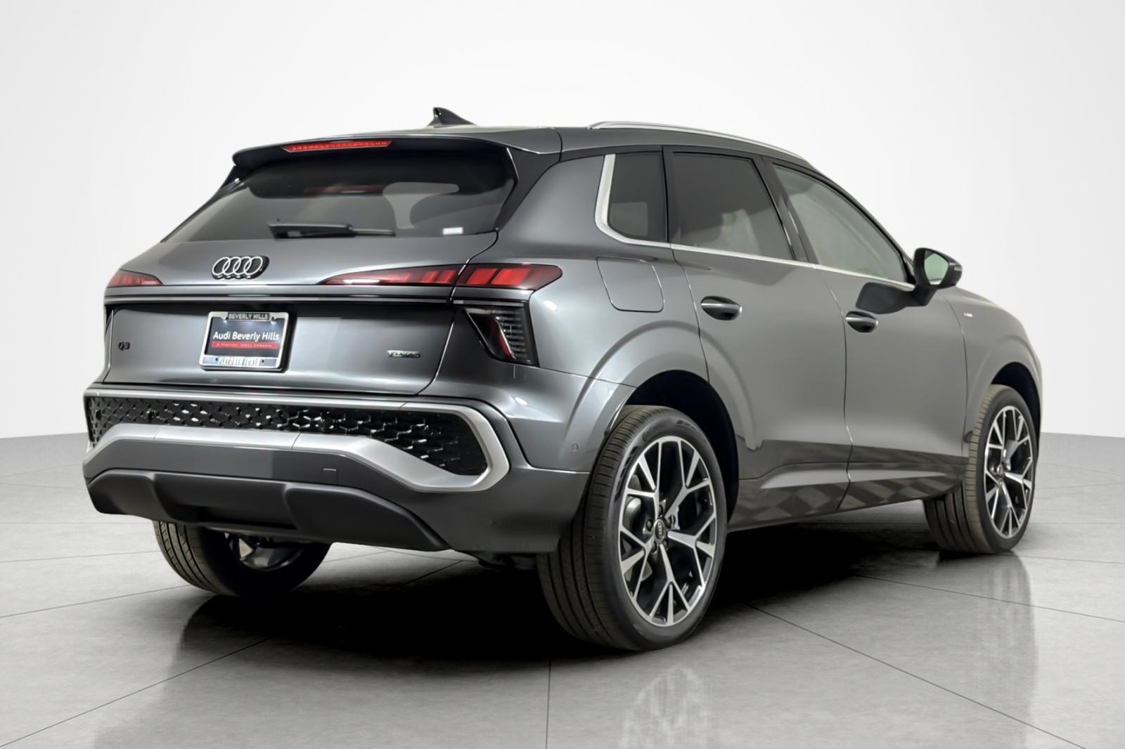 New 2026 Daytona Gray Pearl Effect Audi S line quattro image 6