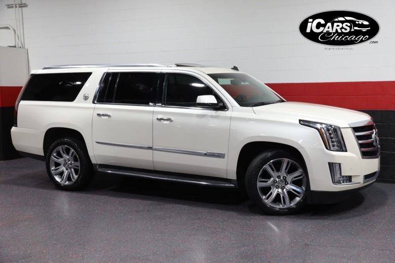 2015 Cadillac Escalade ESV Luxury 4WD 4dr SUV in , 