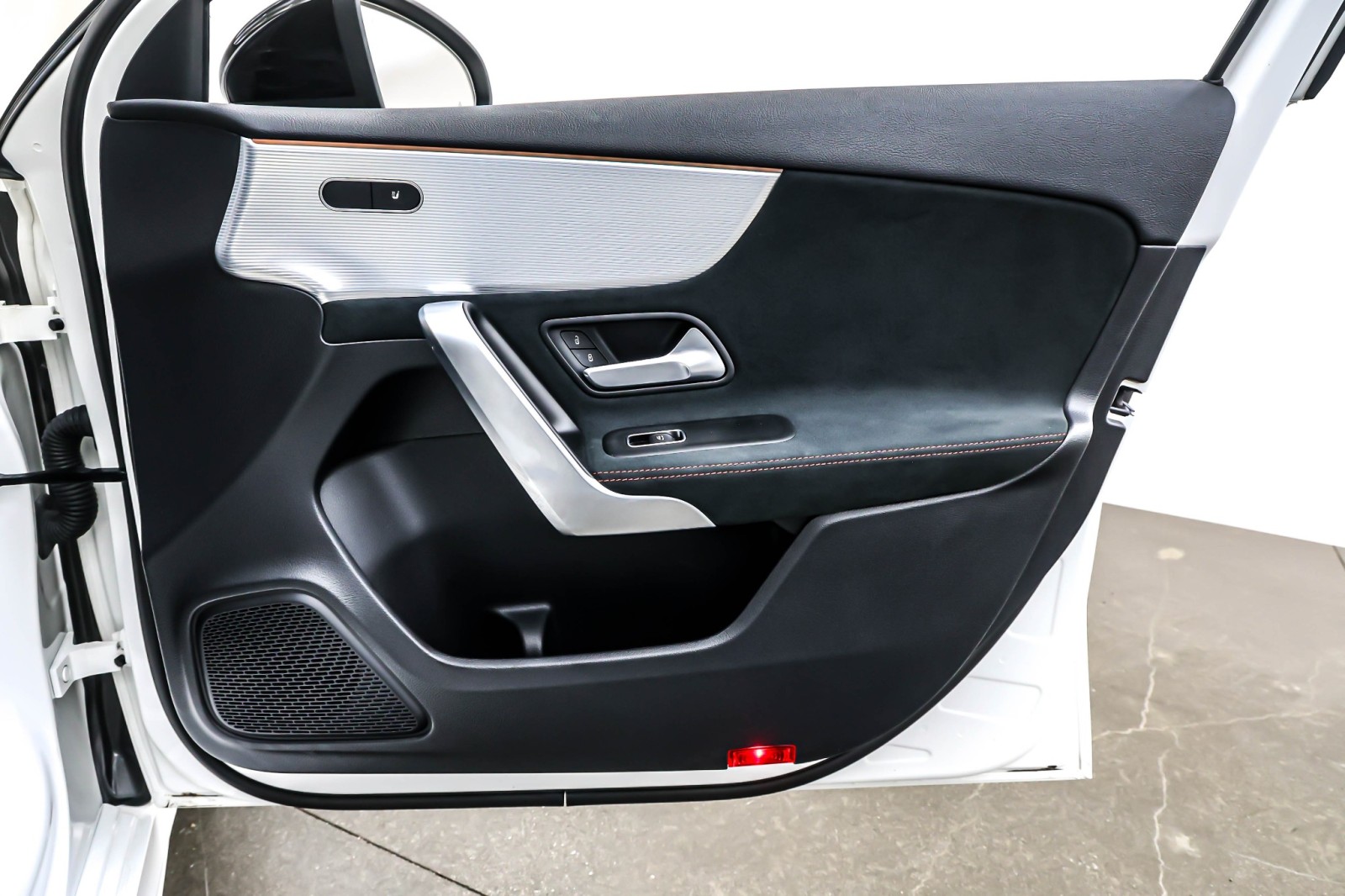 Used 2022 Polar White Mercedes-Benz A 220 Sedan image 24