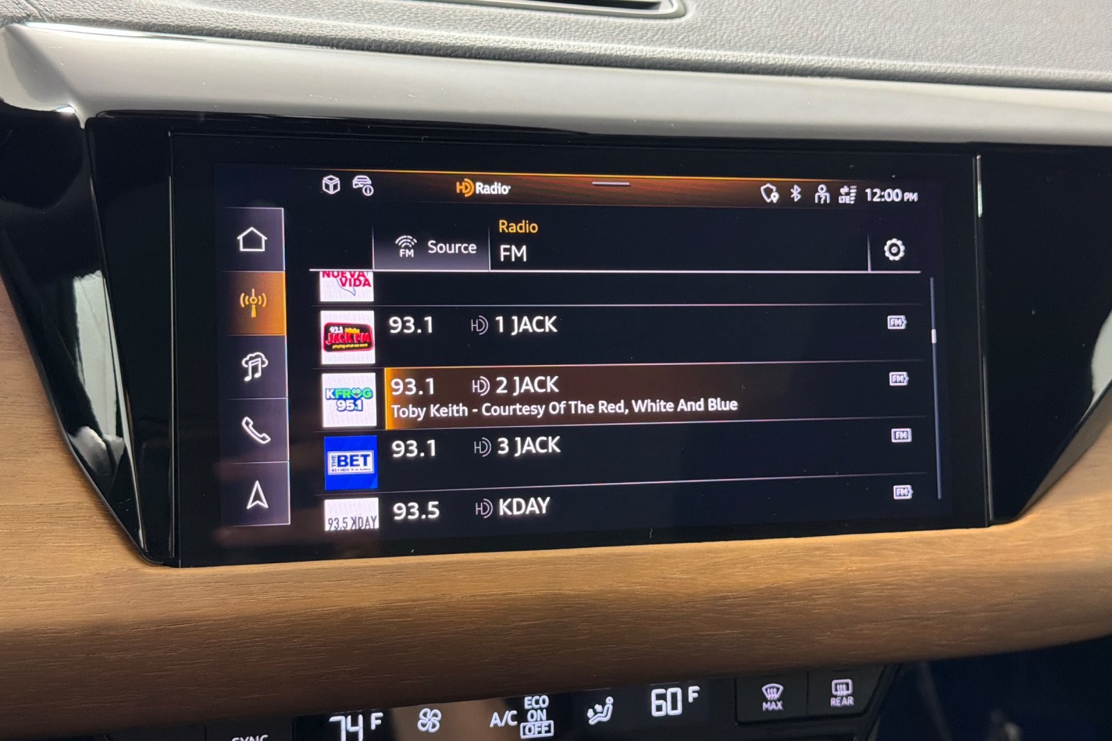 Used 2024 Daytona Gray Pearl Effect Audi Premium Plus quattro image 16