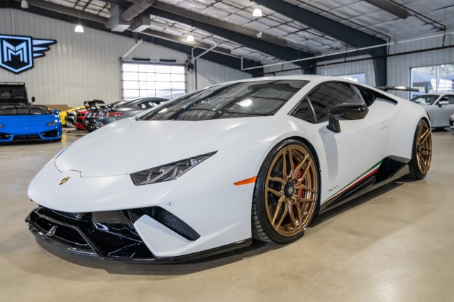 Used Car 2018 Lamborghini Huracan  Performante For Sale Under $320,000 In Boerne, Texas