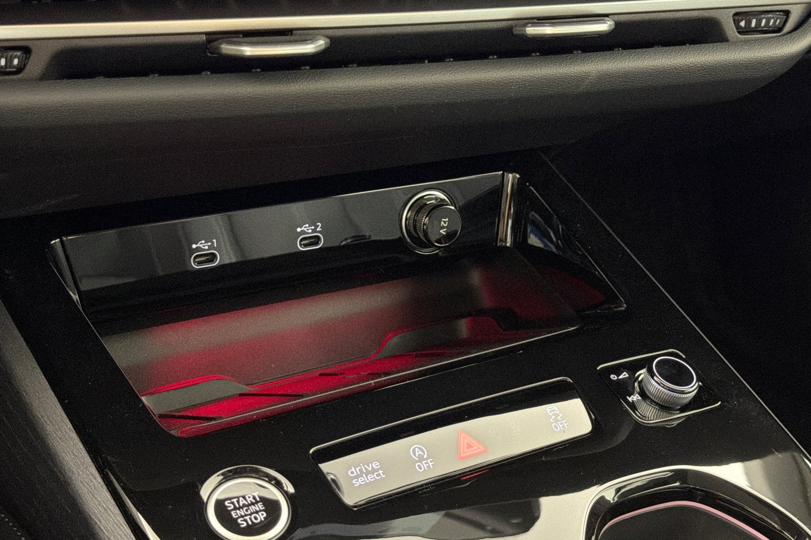 New 2026 Mythos Black Metallic Audi Premium Plus 2.0 TFSI quattro image 19