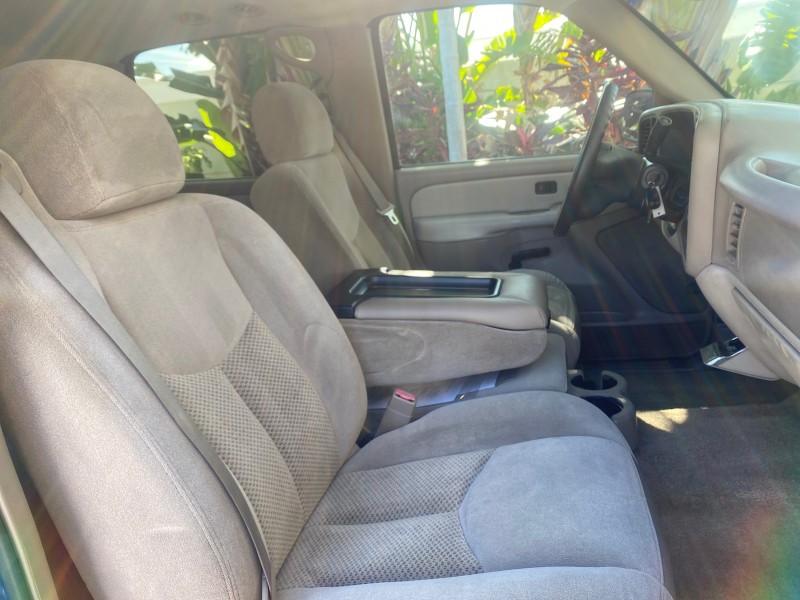 2003 Chevrolet Suburban LT 1 OWNER NO ACCIDENTS in ,