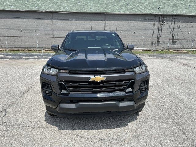 2023 Chevrolet Colorado 4WD LT 8