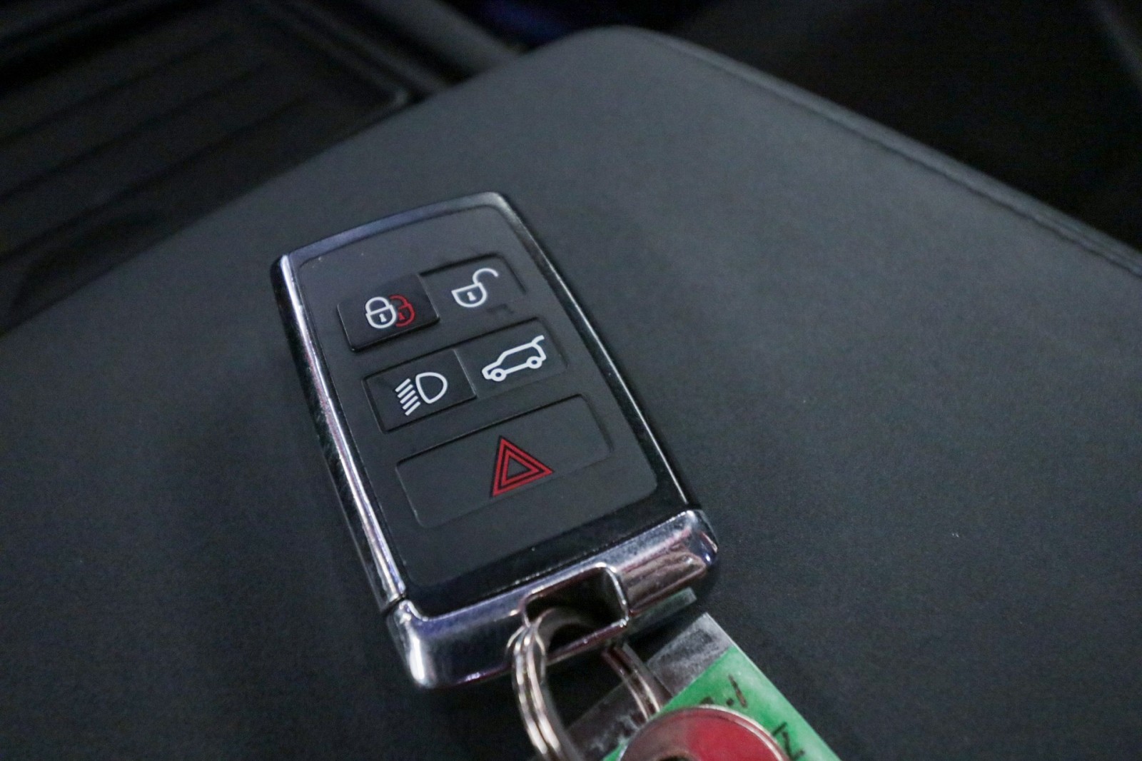 Used Car 2020 Land Rover Defender  Se For Sale Under $40,000 In Austin, Texas