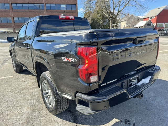 2023 Chevrolet Colorado 4WD LT 3