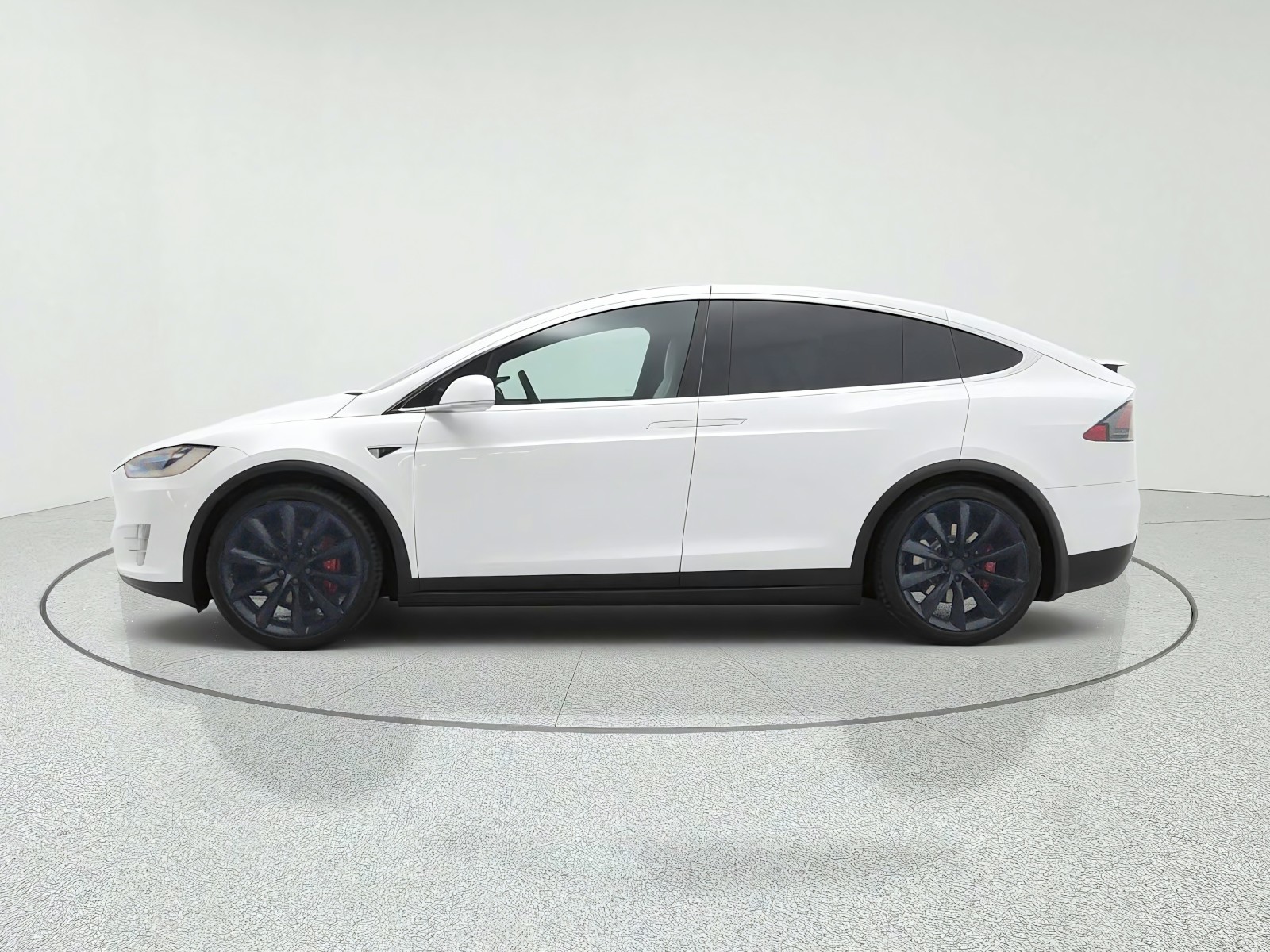 Used 2018 Pearl White Multi-Coat Tesla P100D image 8