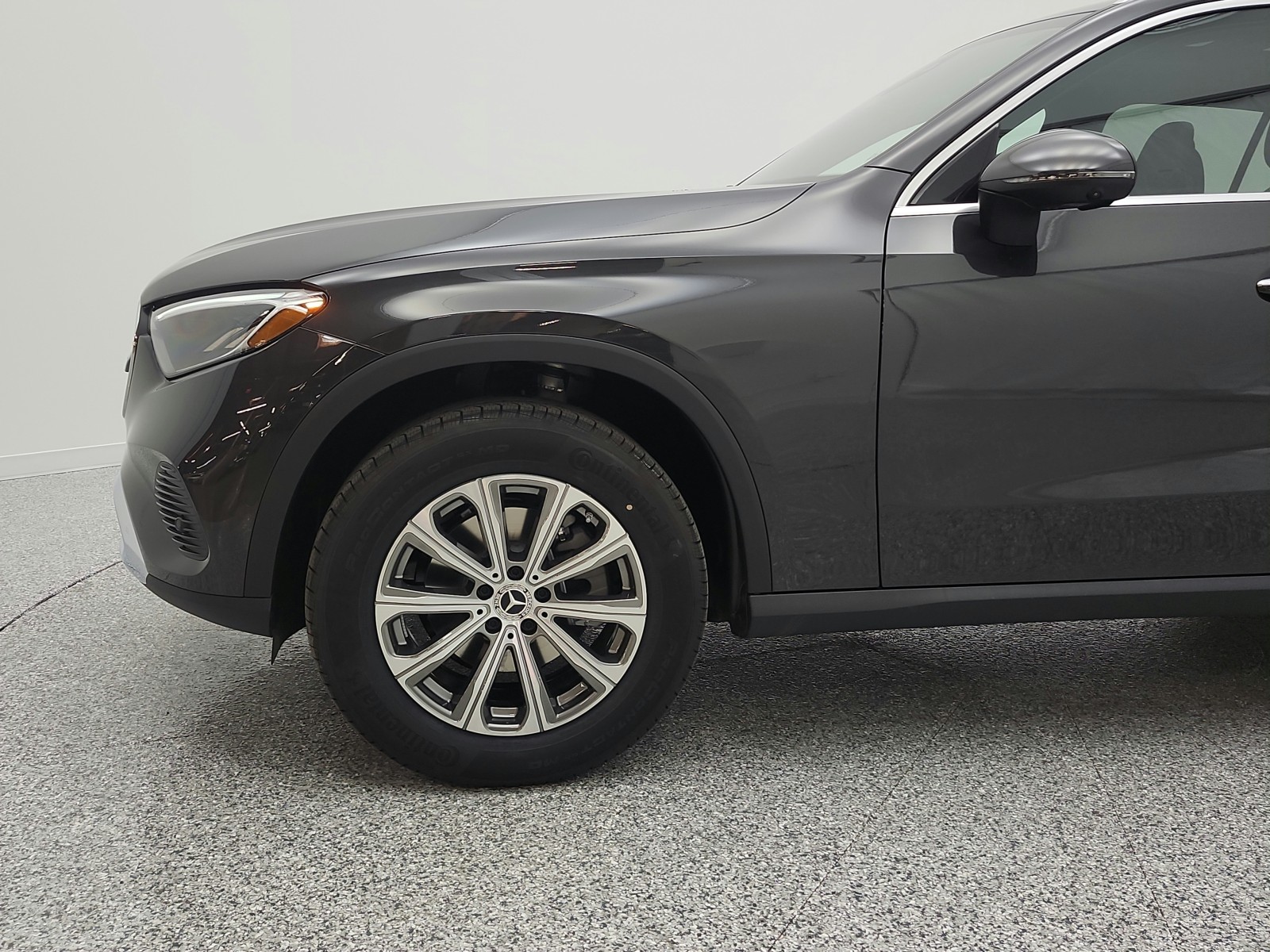 New 2026 Graphite Grey Metallic Mercedes-Benz GLC 300 image 16