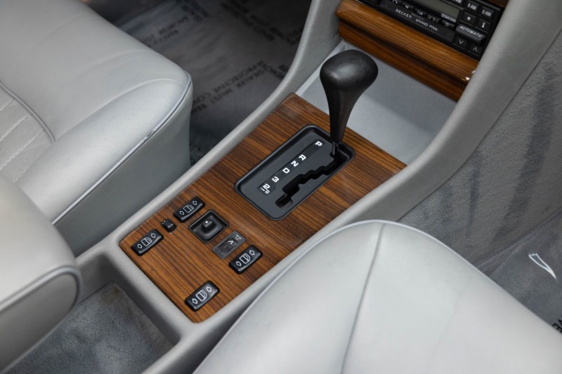 1986 Mercedes-Benz 420-Class 420 SEL in , 