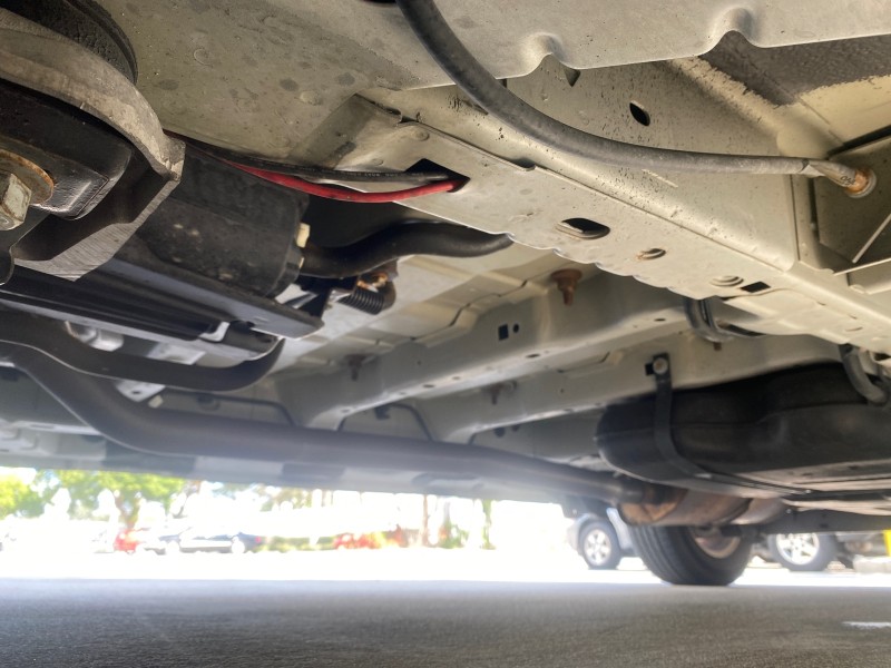 2006 Dodge Caravan SXT LOW MILES 28,367 1 OWNER HANDICAP LIFT in , 