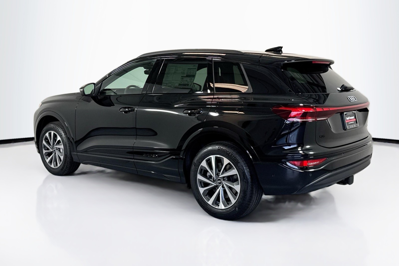 New 2025 Mythos Black Metallic Audi Premium quattro image 7