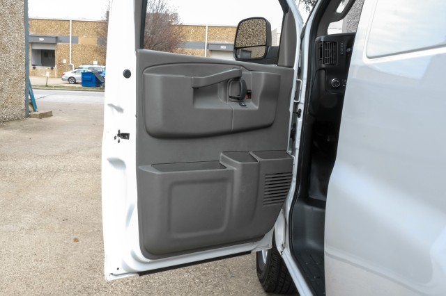 2019 Chevrolet Express Cargo Van  31