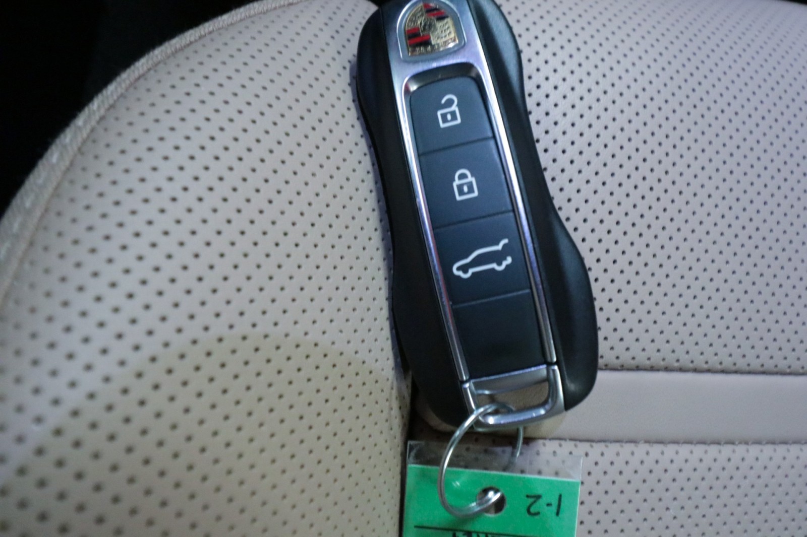 Used Car 2025 Porsche Cayenne  For Sale Under $90,000 In Austin, Texas