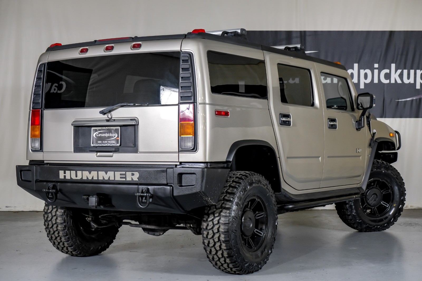 2004 HUMMER H2  8