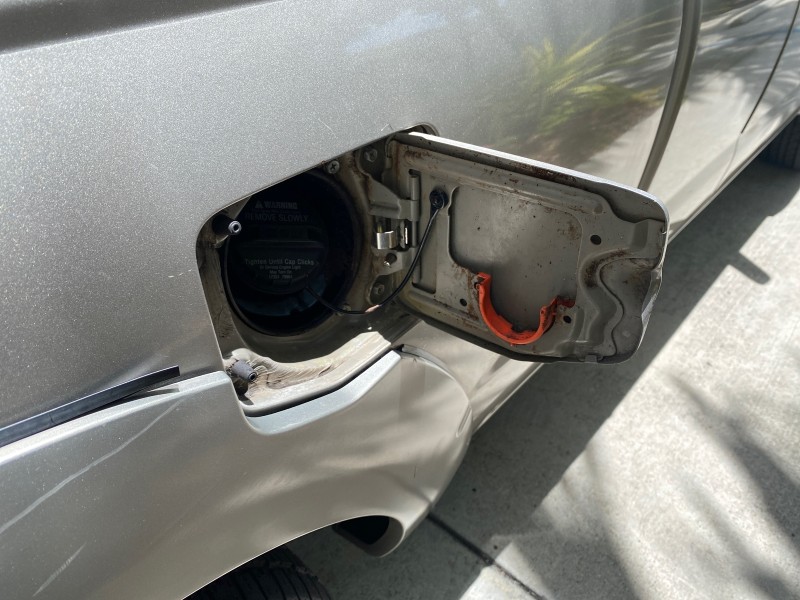 2004 Nissan Frontier 2WD XE LOW MILES 70,694 PU in , 