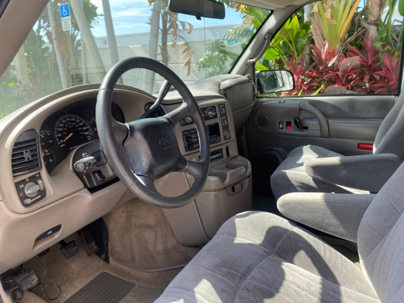 2005 Chevrolet Astro Passenger LT LOW MILES 67,376 1 OWNER in , 
