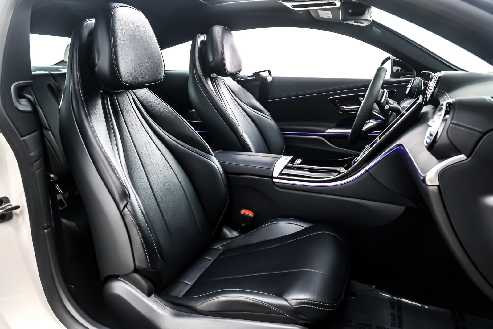 New 2026 Polar White Mercedes-Benz CLE 300 image 7